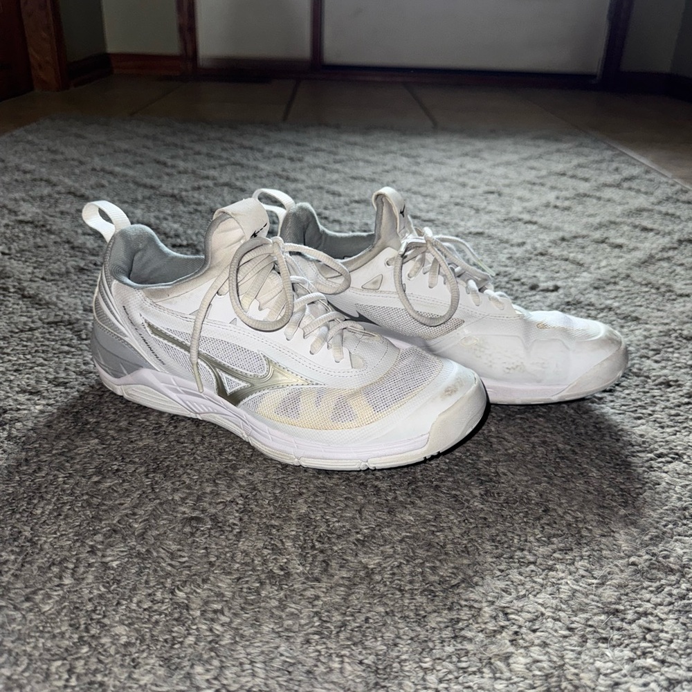 Mizuno Women's Volleyball Shoes